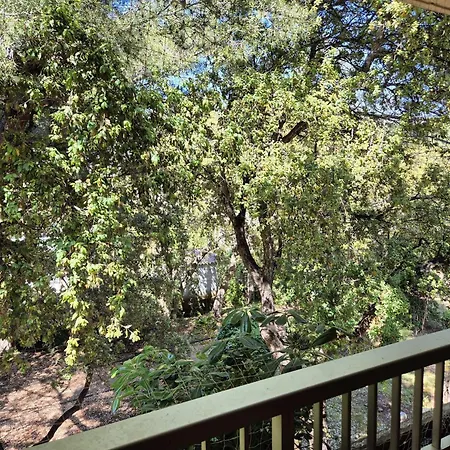 Studio, 4 Couchages, Lumineux, 500 M De La Et Des Commerces...